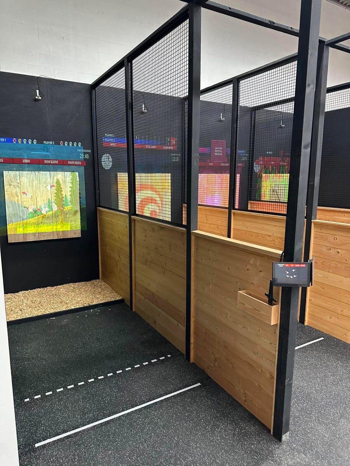 Overview of multiple Slashers axe throwing lanes
